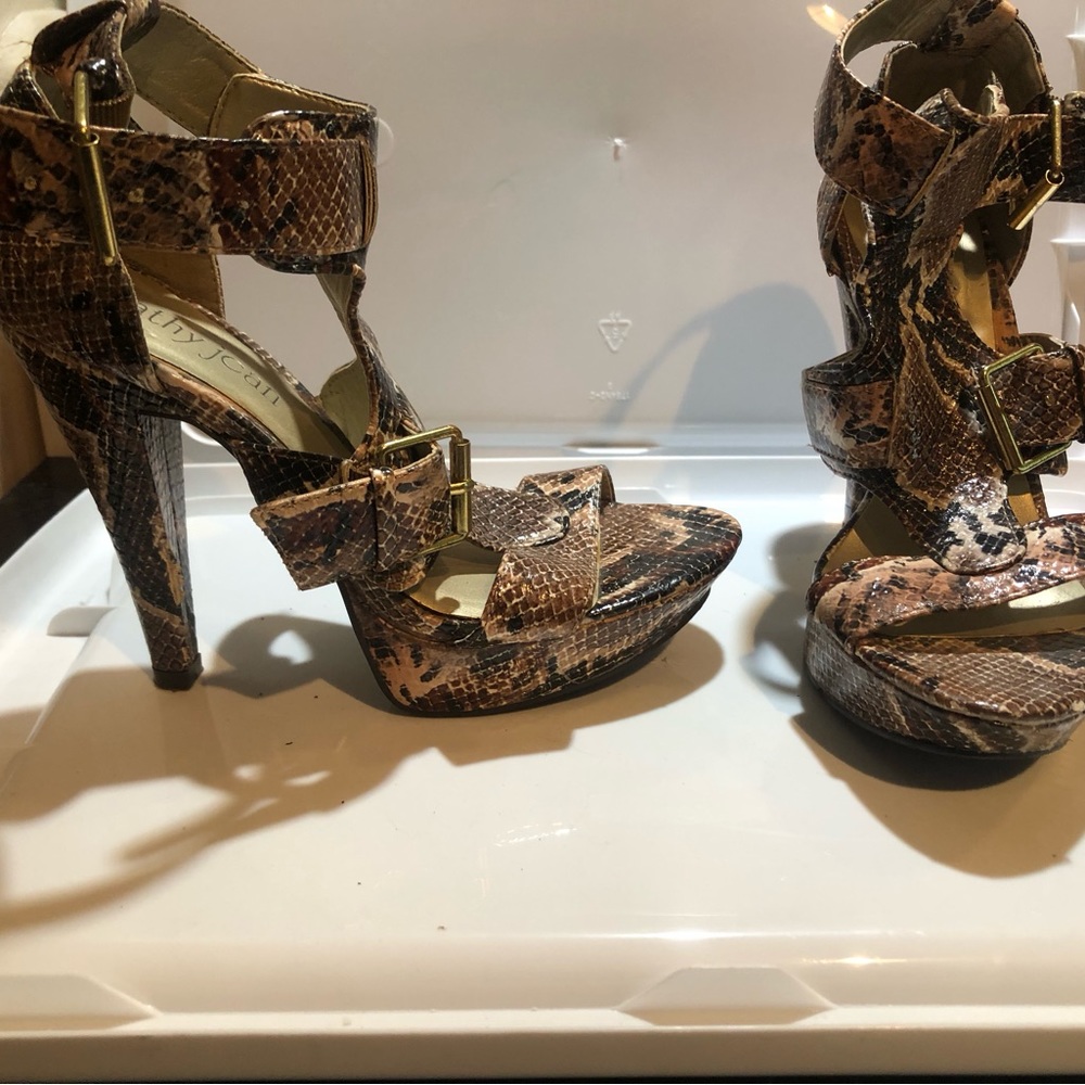 Fake snake skin strap heels